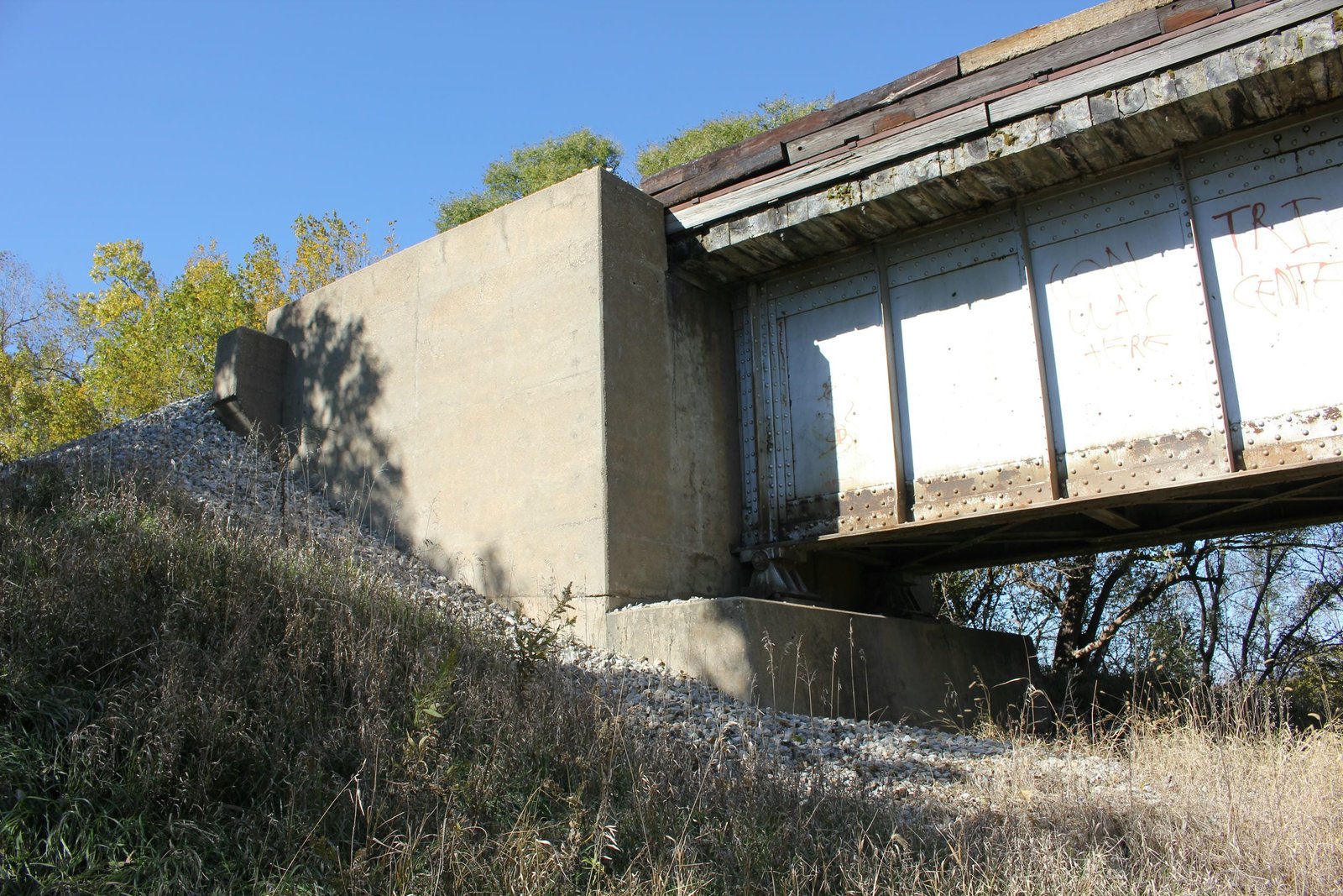 West abutment